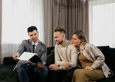 Finanční poradenství: Klíč k prosperitě i pro ty, kdo neřeší vlastní bydlení